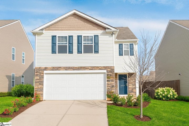 1348 Ledsham Court pending home in Brockman Farms, Greer, SC
