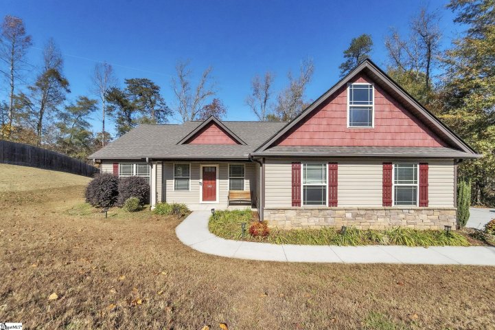143 Autumn Hill Road sold home in Woodland Forest, Greer, SC