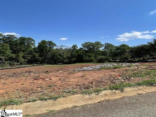 450 N Tidewater Trail active home in Woodfin Ridge, Inman, SC