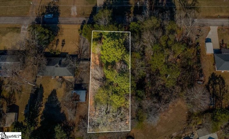 11 Knollview Drive sold home in Riverdale, Greenville, SC
