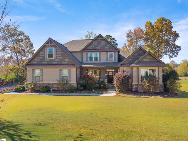 Homes in Amber Oaks, Greer
