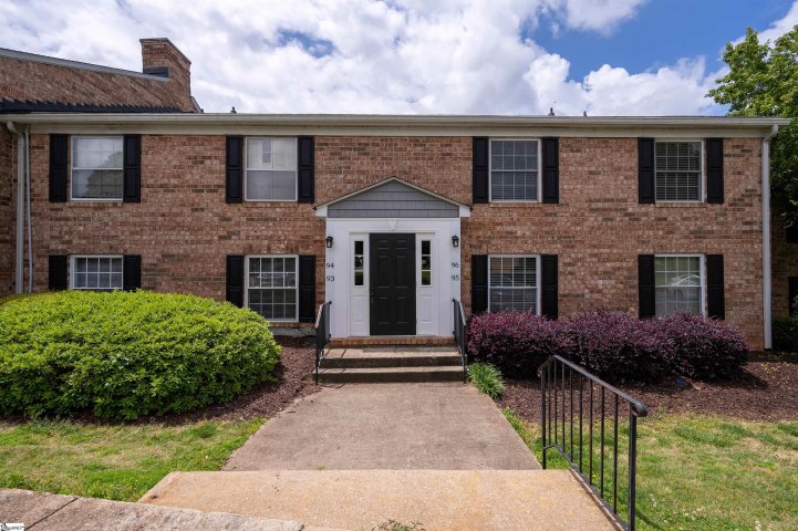 925 Cleveland Street #93 sold home in Riverbend Condos, Greenville, SC