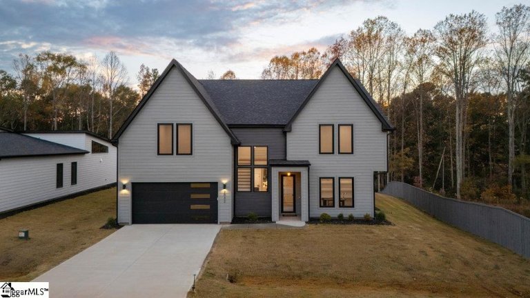 2032 Blessed Drive pending home in Innova Estates, Inman, SC