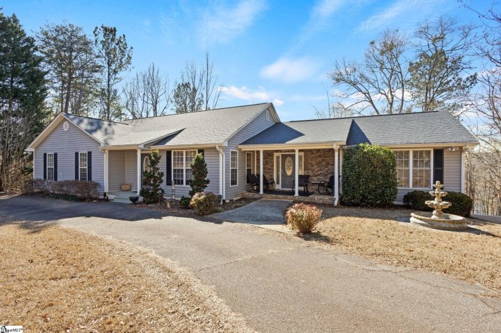 132 Englewood Drive sold home in Timberlake, Inman, SC