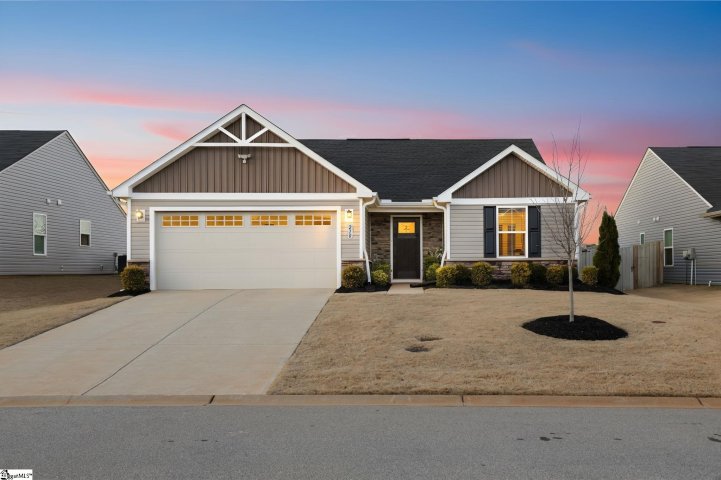 210 Bending Branch Road sold home in Woodland Pointe, Greenville, SC