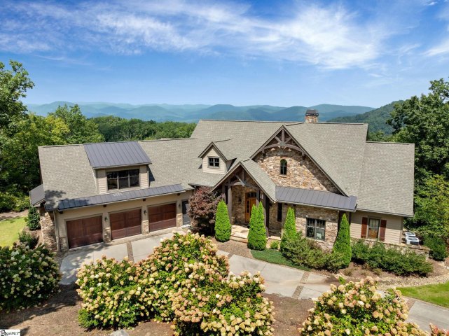 38 Falling Star Way active home in The Cliffs At Glassy, Landrum, SC
