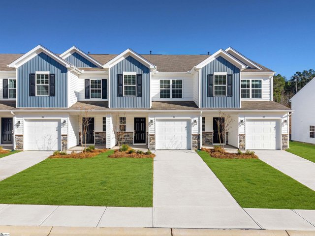 107 Tango Drive pending home in Springdale Towns, Clinton, SC