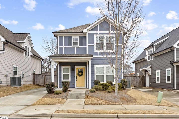 12 Cottage Hill Drive active home in Overbrook, Greenville, SC