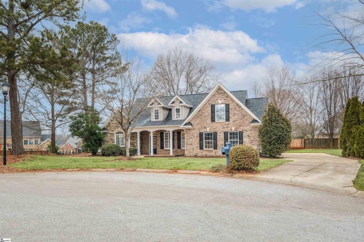337 Rhapsody Lane sold home in Sterling Estate, Boiling Springs, SC