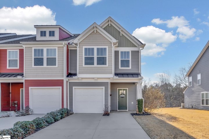 386 Hague Drive sold home in Fairmont Ridge, Duncan, SC