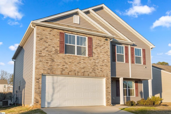 136 Poplarville Drive sold home in Cambridge Walk, Piedmont, SC