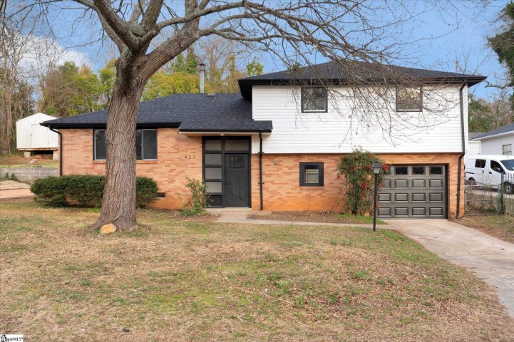 423 Fairmont Drive sold home in South Forest Estates, Greenville, SC