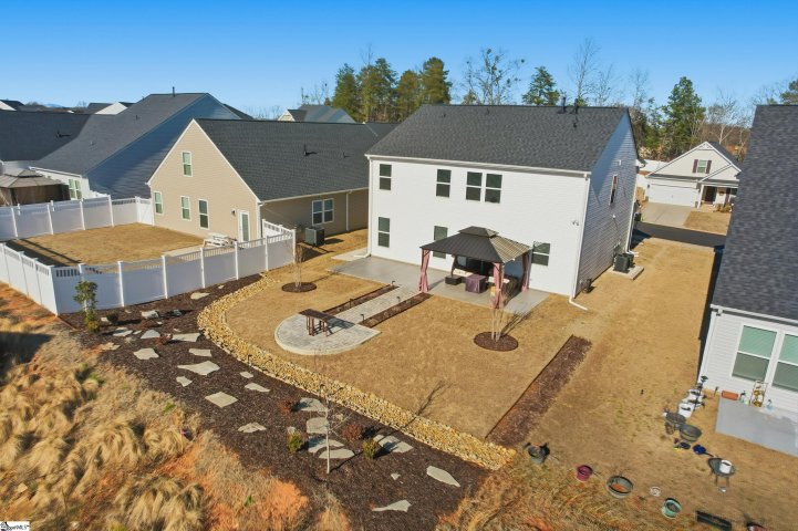 804 Spring Orchard Drive pending home in Persimmon Hill, Lyman, SC
