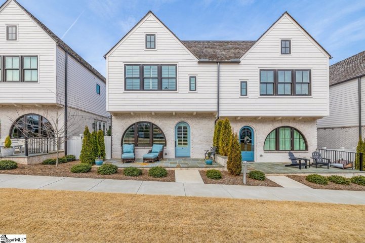 6 Dubose Drive active home in Hartness, Greenville, SC