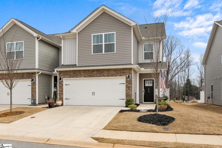 320 Cub Court pending home in Fern Hollow, Greenville, SC