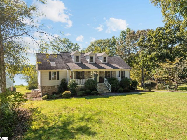 408 W Peninsula Drive sold home in Lake Rabon Estates, Laurens, SC