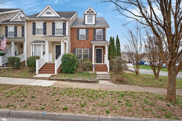 112 Asteria Street sold home in Arcadia Hills, Greenville, SC