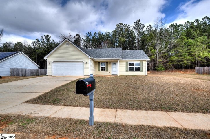 407 Brenna Lane sold home in Gunter Place, Piedmont, SC