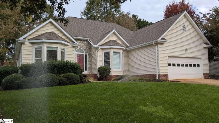 Homes in Pelham Creek, Greenville