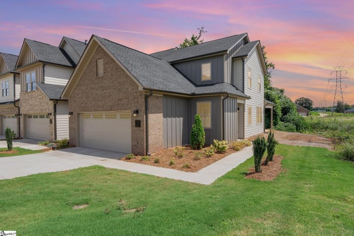 410 Palazzo Place pending home in Blaize Ridge, Greer, SC