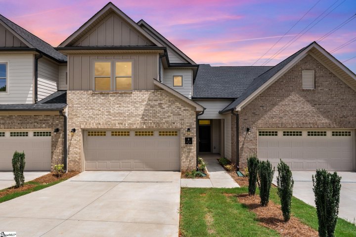 414 Palazzo Place active home in Blaize Ridge, Greer, SC