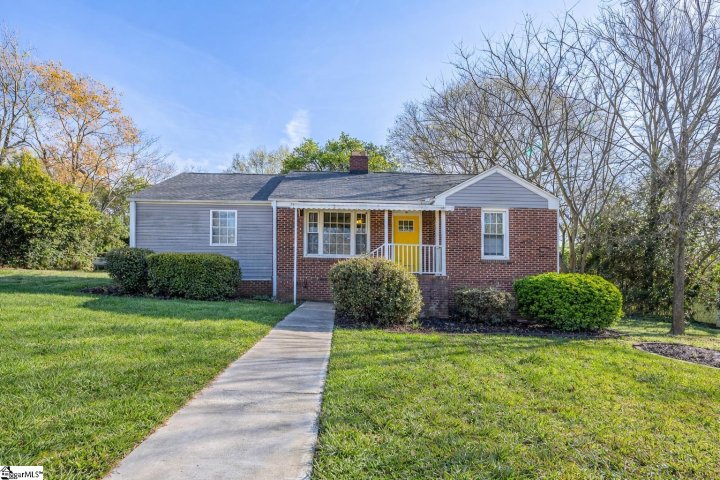 101 Pleasant Ridge Avenue sold home in Pleasant Valley, Greenville, SC