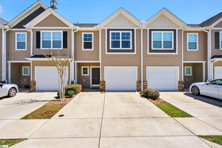 217 Button Willow Street sold home in The Townes At Eastside, Taylors, SC