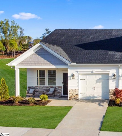 6 Timberfalls Drive pending home in Parkland Villas, Greenville, SC