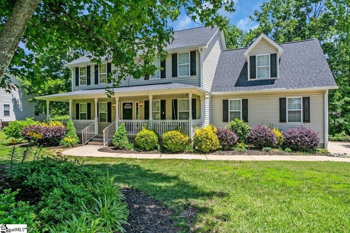 500 E Mountain Creek Road active home in Pebble Creek, Taylors, SC