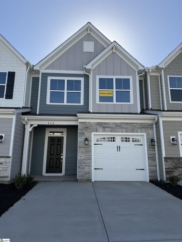 613 Autumn Lake Road active home in Riverbrooke, Simpsonville, SC