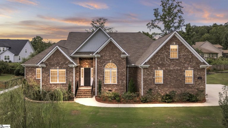 1015 Winmar Drive active home in Brookstone Meadows, Anderson, SC
