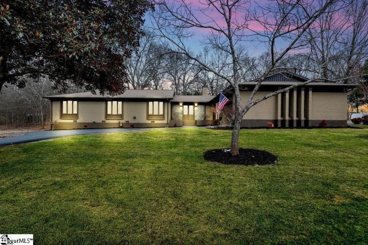 311 Dunbarton Court sold home in Calhoun Lakes, Spartanburg, SC