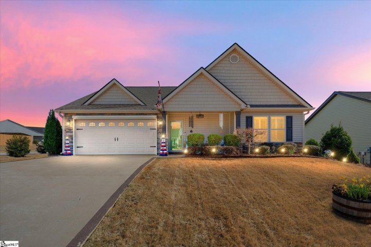 1201 Rosabella Lane active home in Orchard Crest, Greer, SC