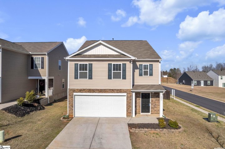 802 Ashwood Way pending home in Lendhart Grove, Easley, SC