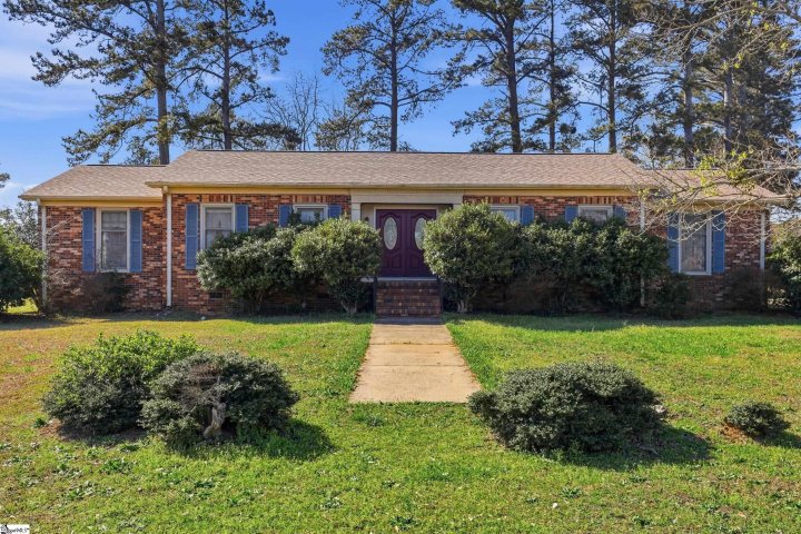 106 Oak Knoll Terrace sold home in Regency Park, Anderson, SC