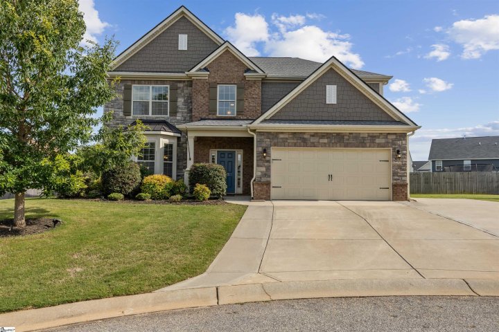 305 Drizzle Court pending home in Rainwater, Duncan, SC