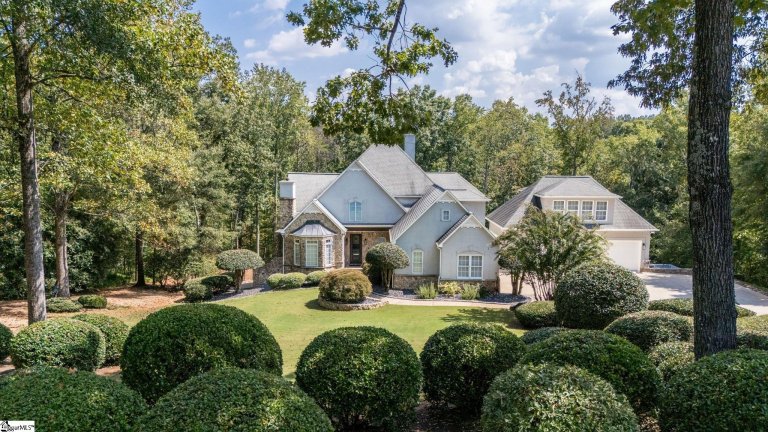 105 S Embler Court sold home in Woodlands, Taylors, SC