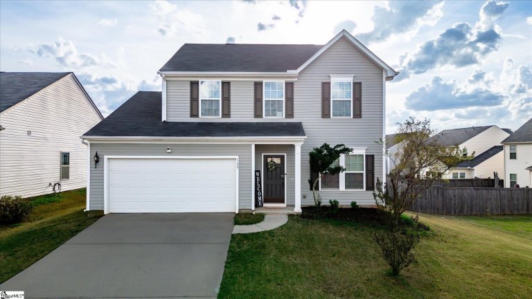 529 Bucklebury Road active home in Franklin Pointe, Greer, SC