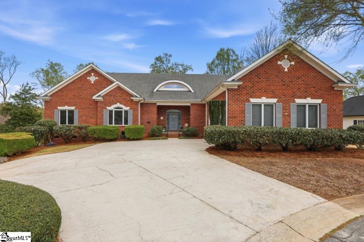 280 Cedar Bluff Drive pending home in Cedar Bluff, Moore, SC