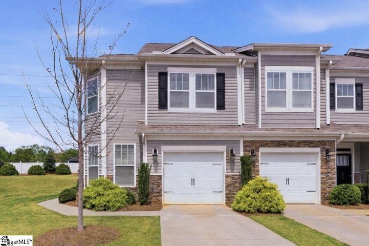 421 Yellow Fox Road active home in Sudduth Farms, Greer, SC