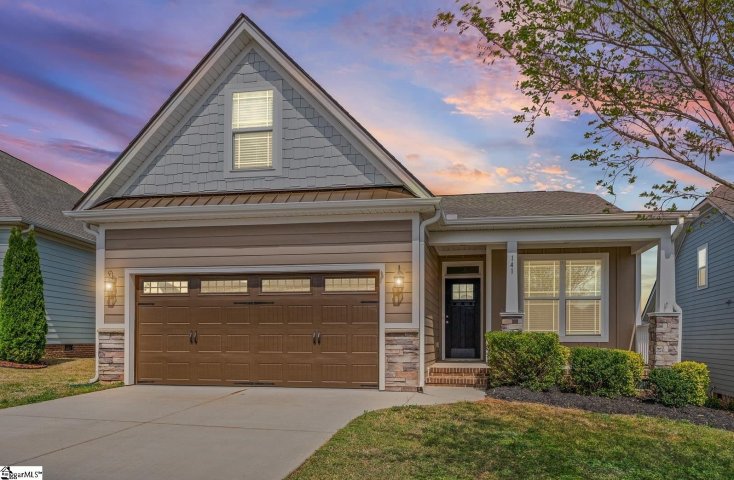 141 Bur Oak Drive sold home in Seven Oaks At Blue Ridge Plantat, Taylors, SC