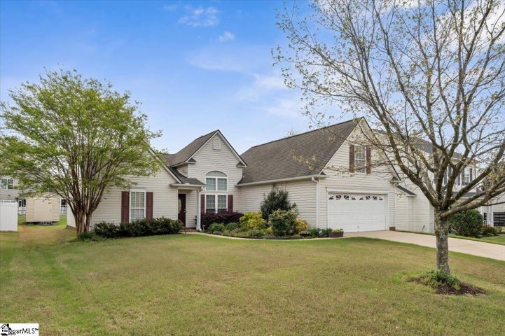 112 Longwood Lane active home in Hickory Run, Easley, SC