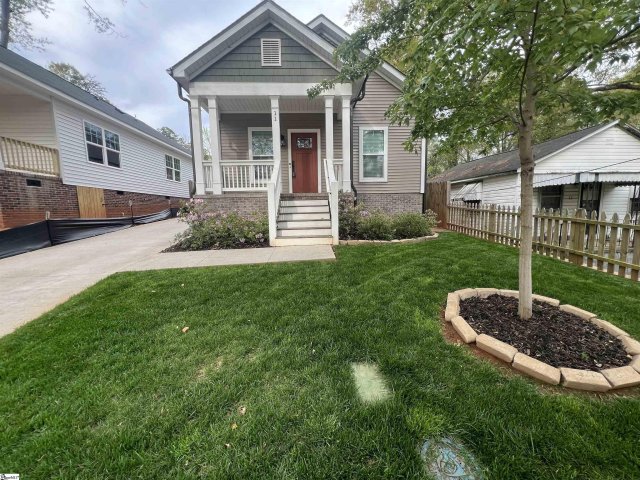 11 Baxter Street pending home in Nicholtown, Greenville, SC