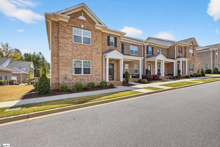 28 Peckham Street sold home in Hollingsworth Park, Greenville, SC
