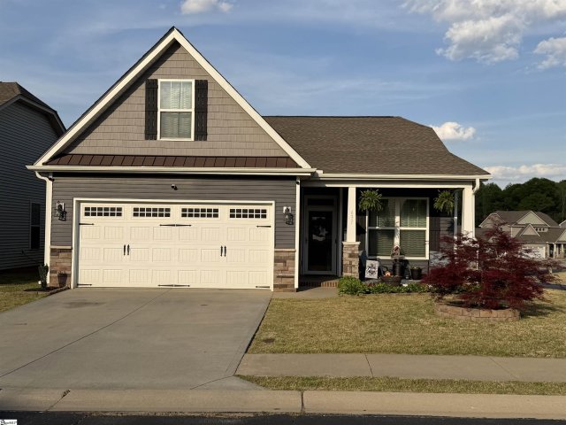 637 Ivywood Place pending home in Ivywood, Boiling Springs, SC