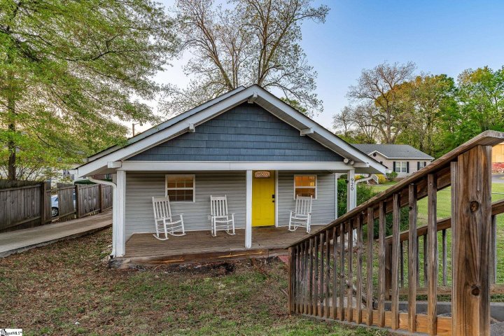 920 Anderson Road active home in Downtown, Greenville, SC