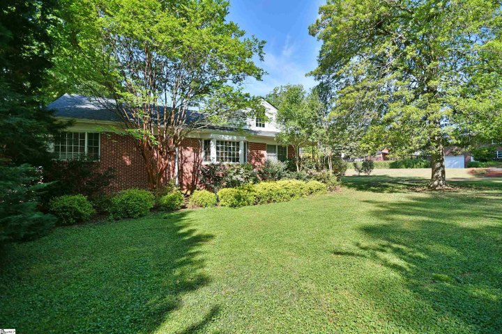 508 Fernwood Drive pending home in Fernwood, Spartanburg, SC