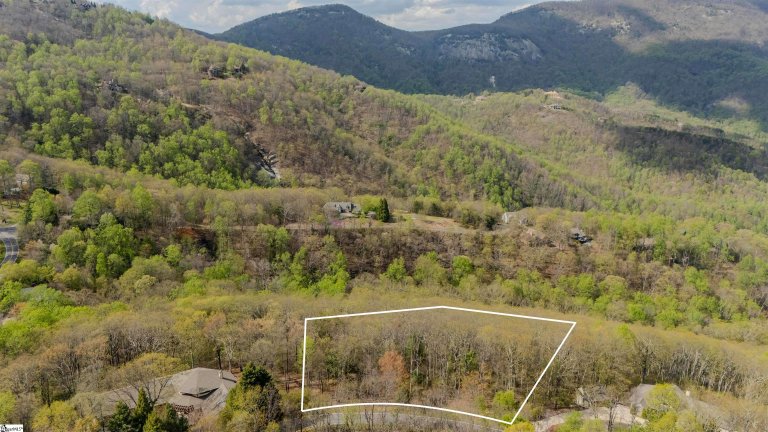 53 Harrier Lane active home in The Cliffs At Glassy, Landrum, SC