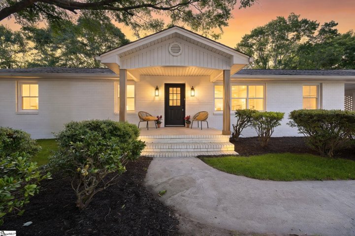 406 Rollingreen Road sold home in Wellington Green, Greenville, SC