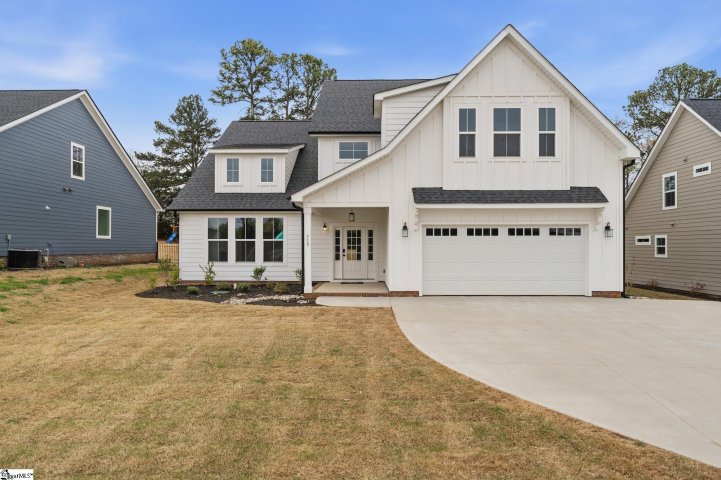319 Summerall Drive active home in Walker'S Pointe, Anderson, SC